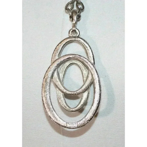 Crown TRIFARI Silver Tone Triple Loop Abstract Infinity Necklace Pendant Vintage - Picture 7 of 9